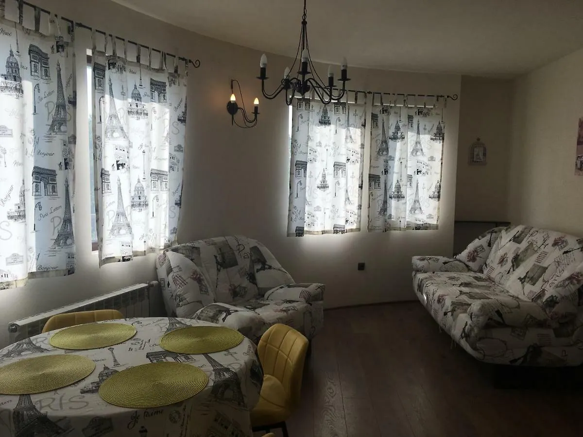 Apartments In Golden Sands Park Near The Sea Varna
