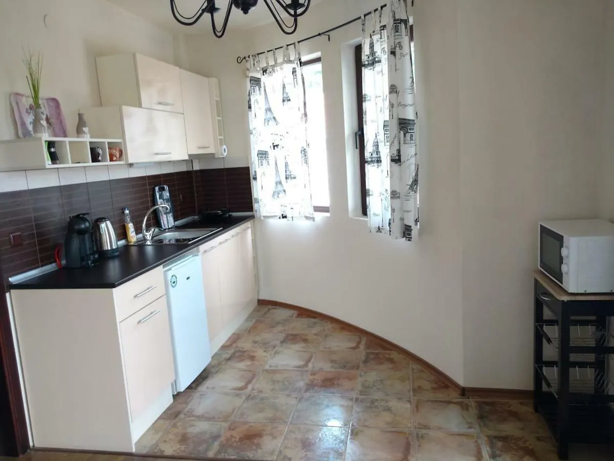 Apartments In Golden Sands Park Near The Sea Varna